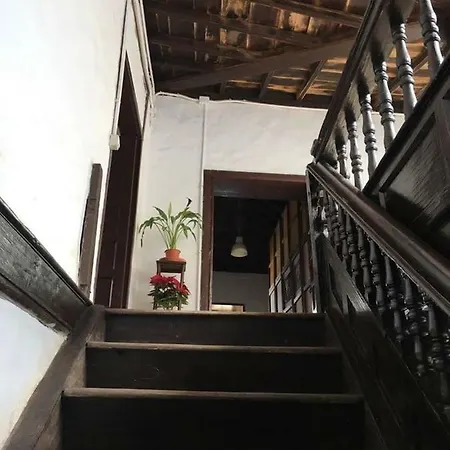 Encantadora Casa Del Siglo Xviii En Tenerife 度假居 *